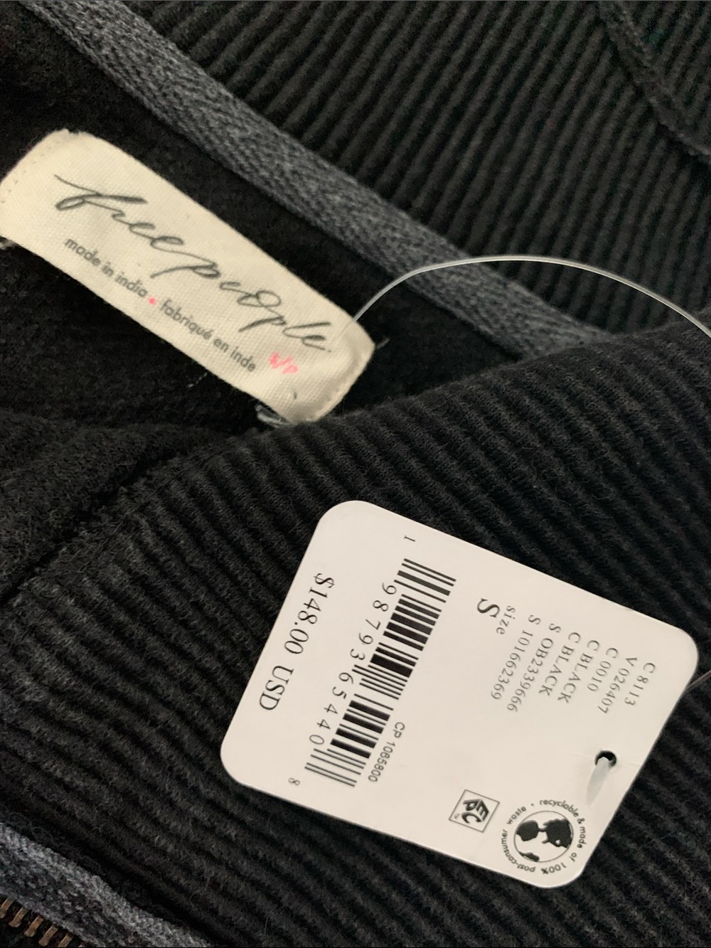Free People Luna Sweatshirt Jacket NWT Black - Picture 9 of 10